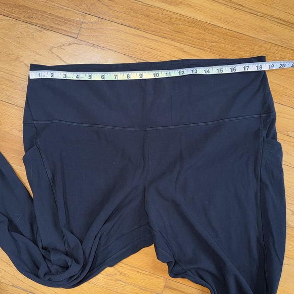 Lululemon Align High Rise Crop with Pockets 23" Black Plus Size 20 Nulu Yoga - Picture 12 of 12
